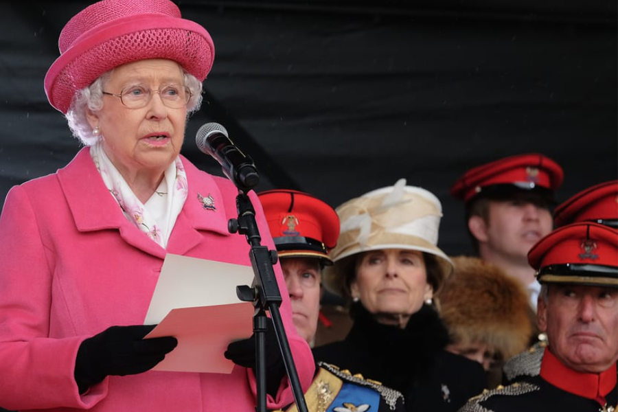 52: The Queen’s English